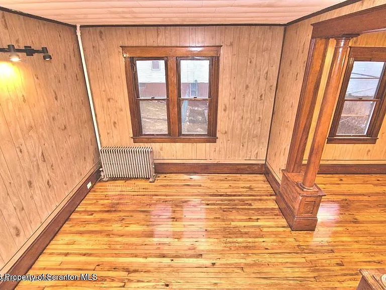 34 Simon Block Ave — Photo 5