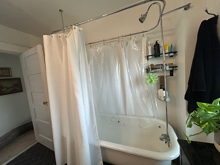 4226 Winslow Pl N #A — Photo 22