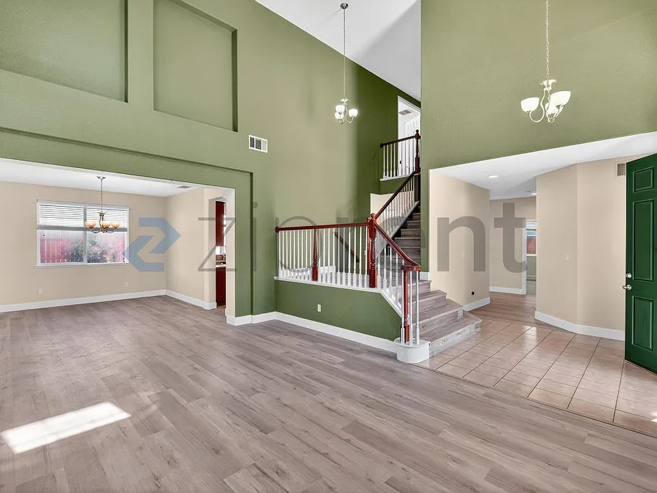 26 Escher Cir