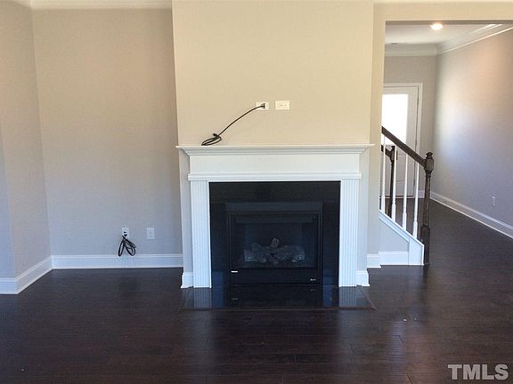 5th image of 229 Congaree Dr