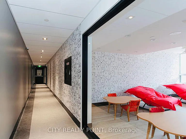 666 Spadina Ave #2411 — Photo 17