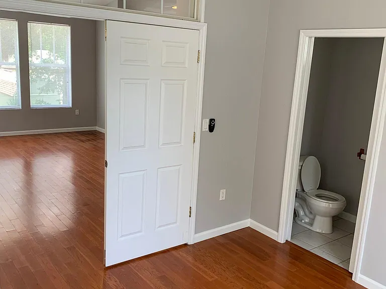 316 S Delaware Ave #C — Photo 23