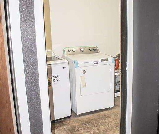5th image of 20549 N 2800th Rd