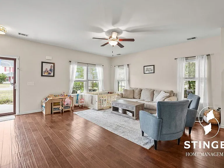 67 Wintergreen Dr — Photo 4