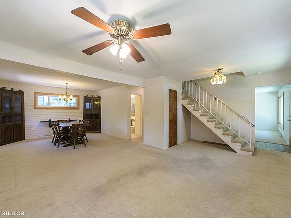 3rd image of 507 N Bierman Ave