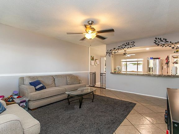 3rd image of 8133 N 41st Dr