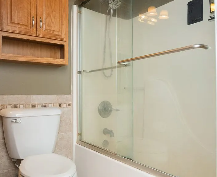 405 Galway Dr — Photo 34