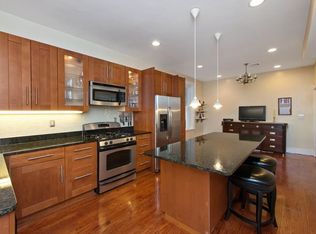 557 E 4th St #2, Boston, MA 02127