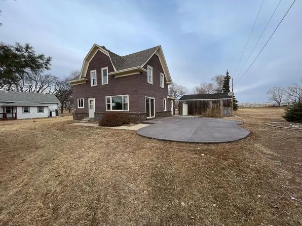 312 3rd St N, Alpena, SD 57312