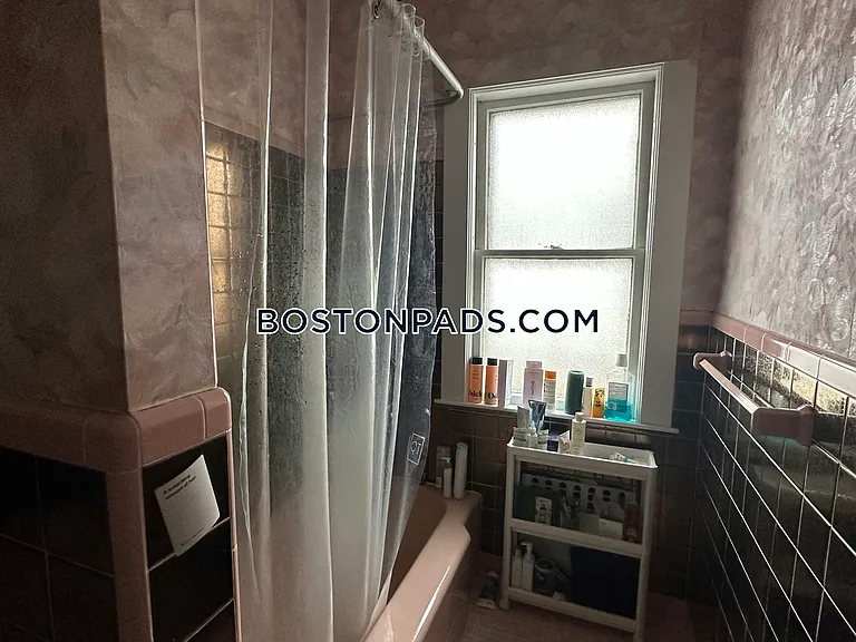 11 Bowdoin St #1 — Photo 35