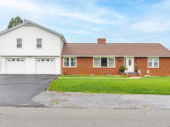216 Al Good Dr, Stanley, VA 22851