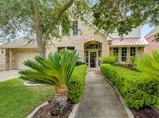 3918 Garnet Fls, Sugar Land, TX 77479