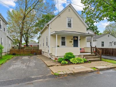 40 Glen St, Riverside, RI, 02915