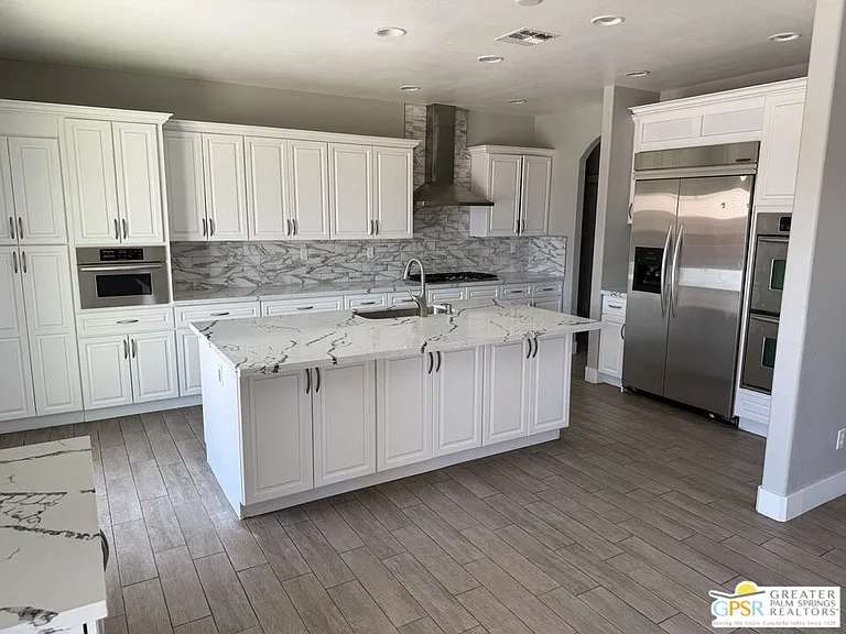 12385 Sumac Dr — Photo 4