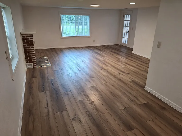 781 Macy Ave — Photo 4