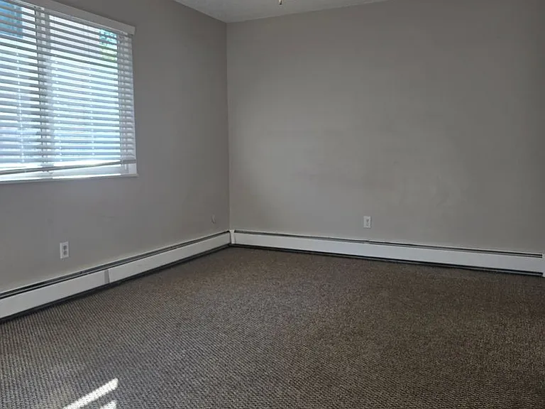 1033 W 112th Ave #A — Photo 11