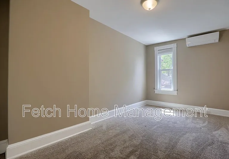 28 E Vine St #2 — Photo 15