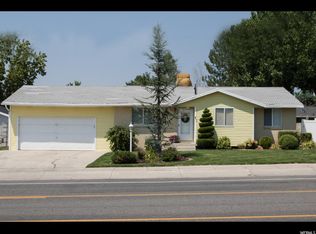 319 E Sego Lily Dr, Sandy, UT 84070