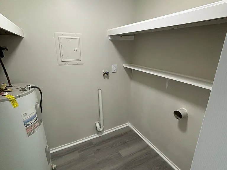 2-4 N Liberty Ave #3 — Photo 8