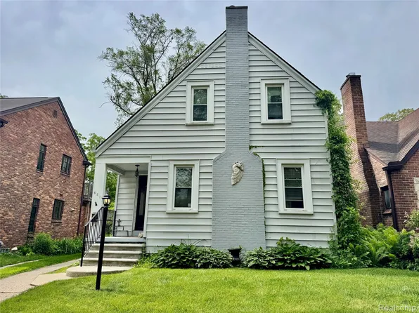 621 W Cambourne St, Ferndale, MI 48220