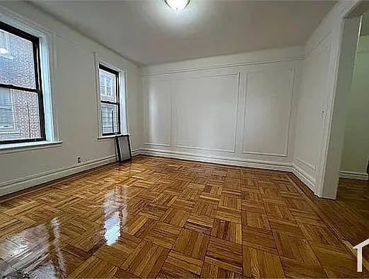 2850 Valentine Ave #4B — Photo 5