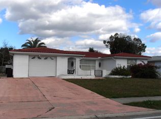 7615 Embassy Blvd, Port Richey, FL 34668