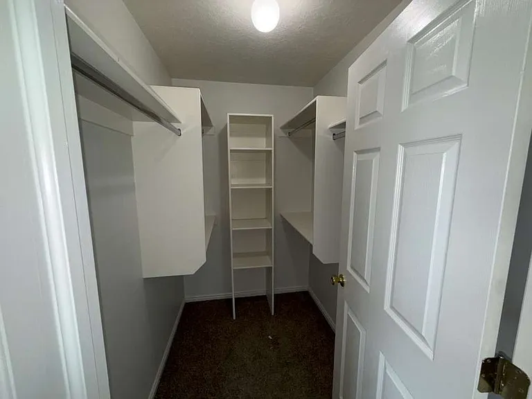 201 Sunstone Cir — Photo 16