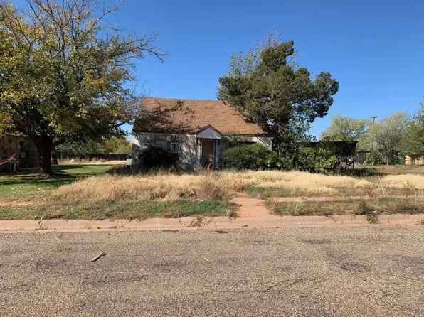 817 Miller Ave, Spur, TX 79370