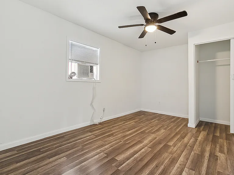 1836 Plaza Dr — Photo 21