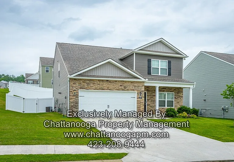 9807 Ramble Brook Ln — Photo 2