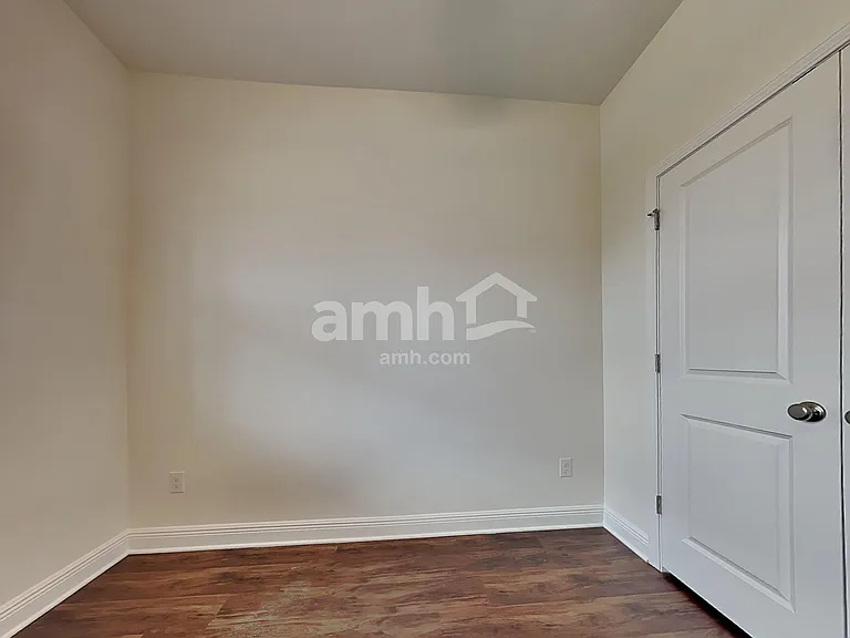 27695 Saint Andrews Ave — Photo 20