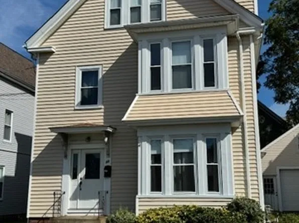40 Church St, Whitman, MA 02382