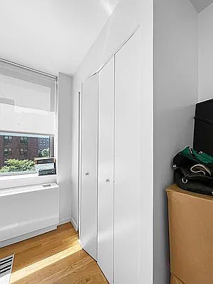 4th image of 1770 Madison Ave APT 4E