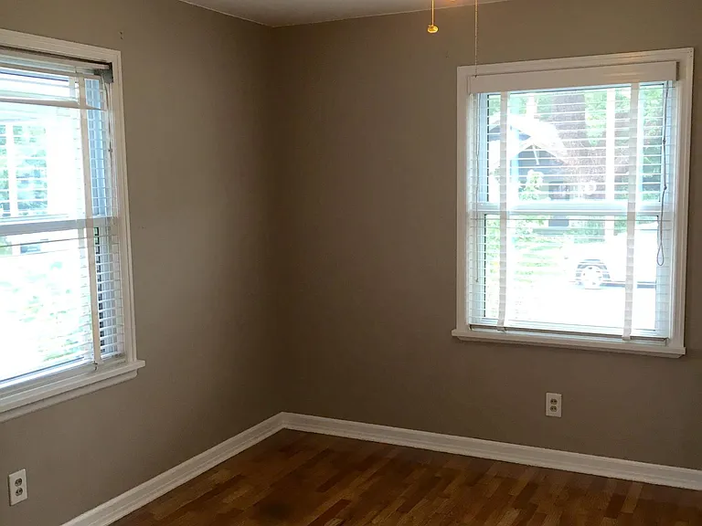1610 E Cairo St — Photo 13