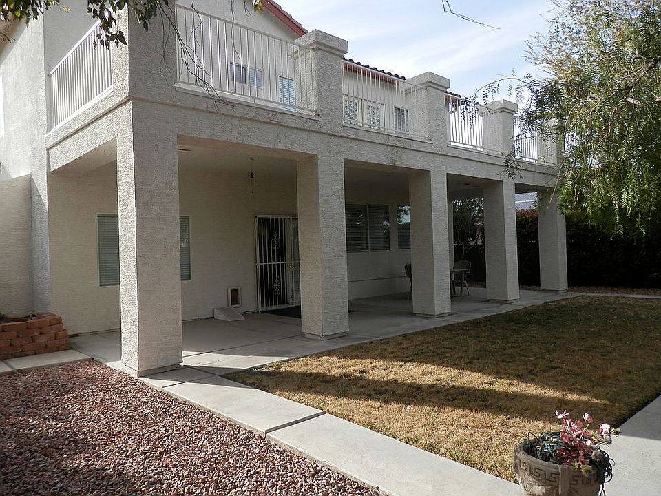 1st image of 482 Mountain Heights Ct