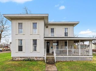 814 French St, Three Rivers, MI 49093