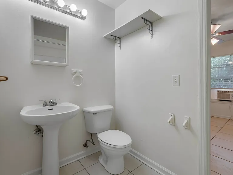 1621 Mayhew St — Photo 25
