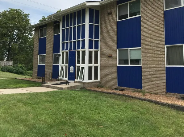 1507 S Riverside Ave APT 2, Saint Clair, MI 48079