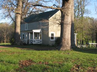 832 Fairview Ln, Scottsville, VA 24590