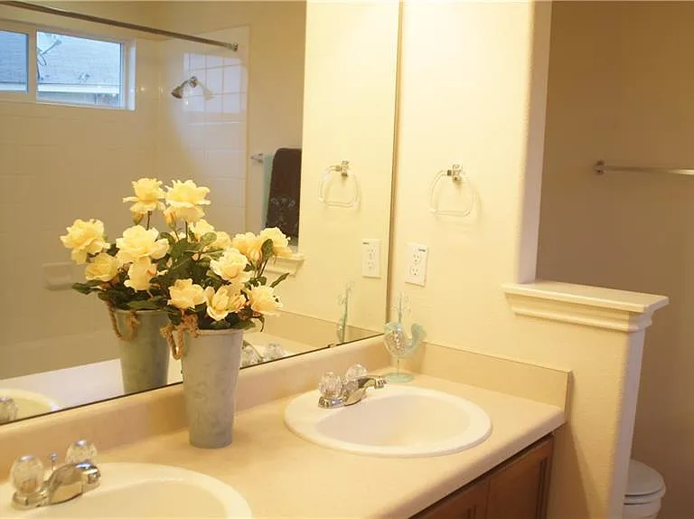 13332 High Sierra St — Photo 7