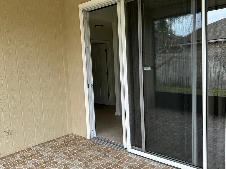 12083 Footman Ct — Photo 16