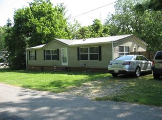 210 Cox St, Rutherford, TN 38330