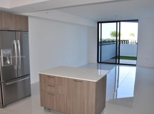 5300 NW 85th Ave APT 310, Miami, FL 33166