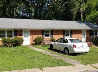 1005 Willow St, Fayetteville, NC 28303