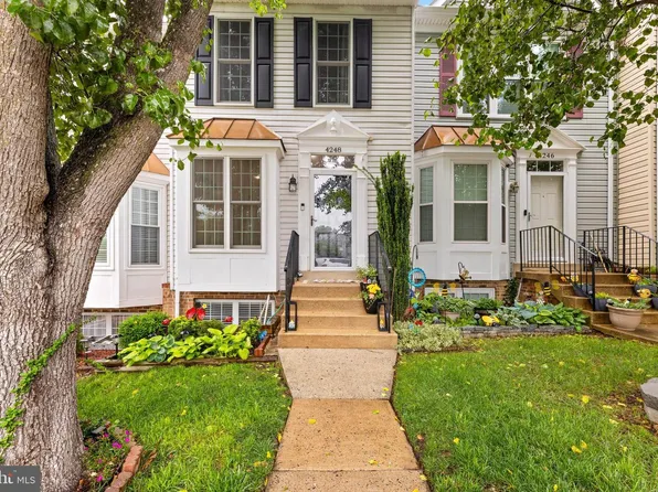 4248 Ashmere Cir, Dumfries, VA 22025