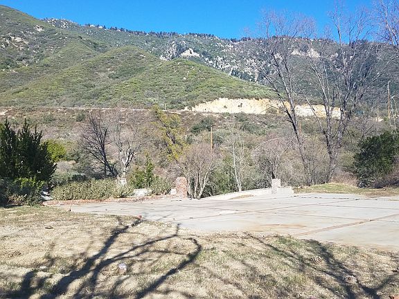 4th image of 26395 Hillview