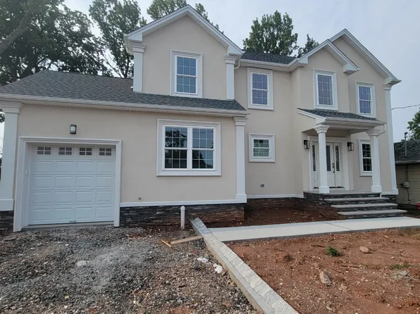 208 E James Pl E, Iselin, NJ 07095