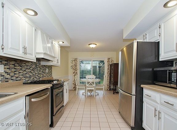 4th image of 1316 Woodland Ln