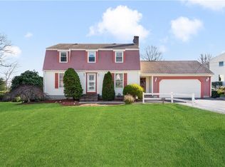 10 Nanci Karen Dr, Warwick, RI 02886