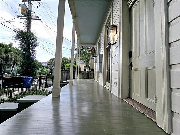 2nd image of 1121 Antonine St #1A
